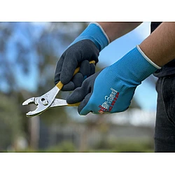Nexus GRIP DRY Water Resistant Gloves - G809R